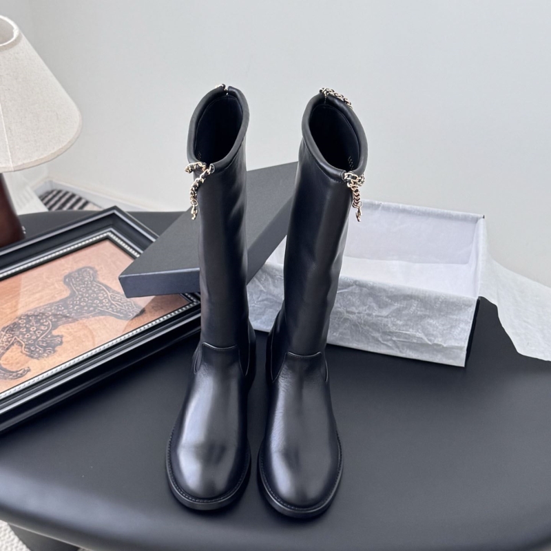 Ch**el boots